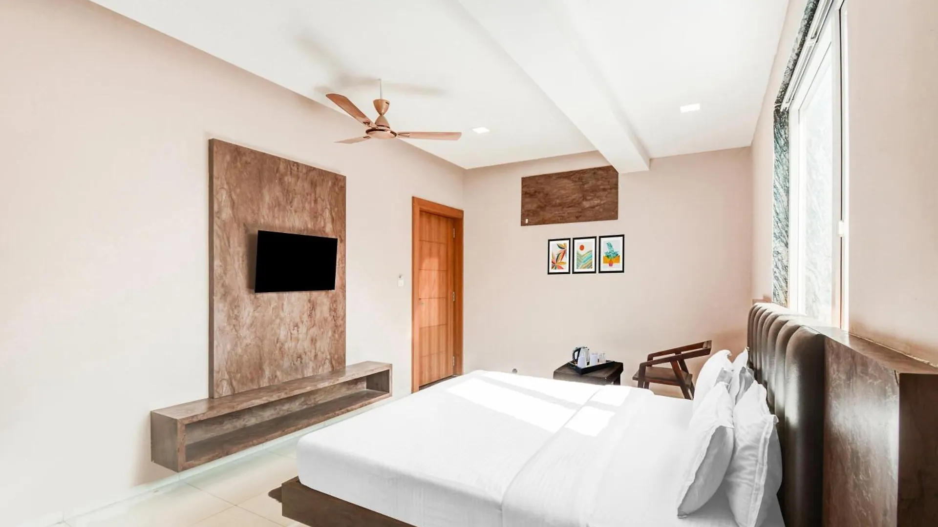 Hotel Palette Goverdhan Villas Formerly The White Fresco Udaipur