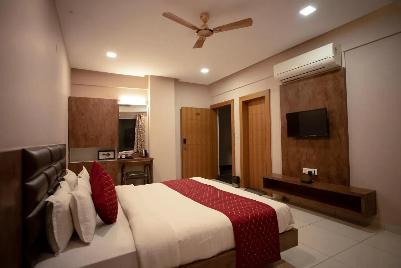 Hotel Palette Goverdhan Villas Formerly The White Fresco Udaipur